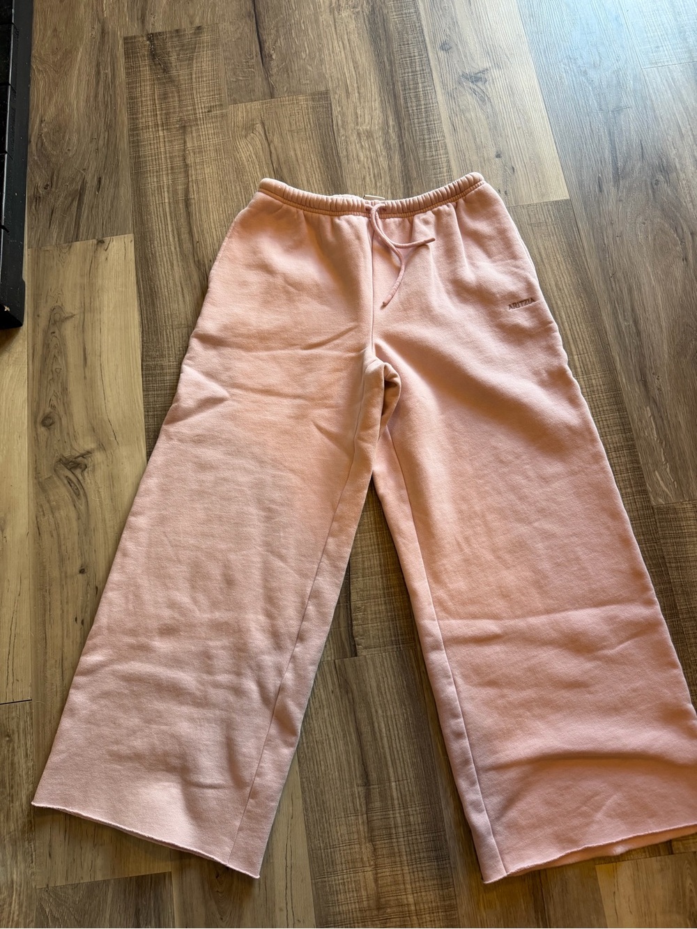 Aritzia Wide Leg Pink Sweatpants